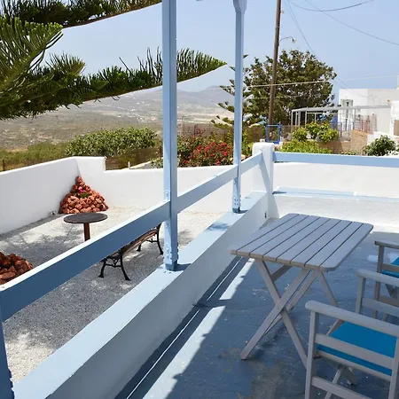Manikas Σπίτι διακοπών Αγία Ειρήνη Μήλου